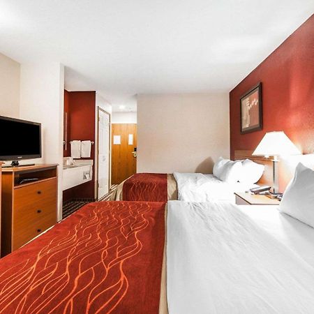 Quality Inn Seaman Exterior photo