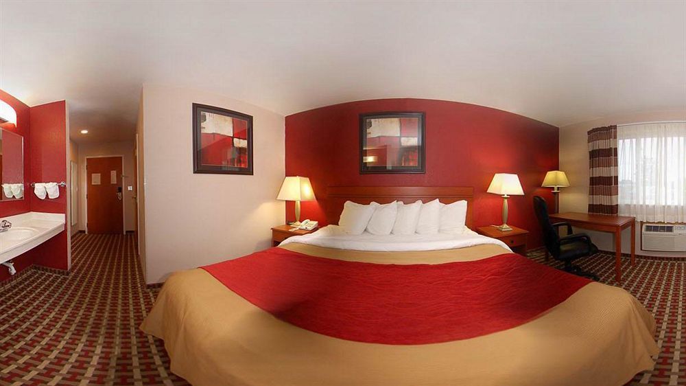 Quality Inn Seaman Exterior photo