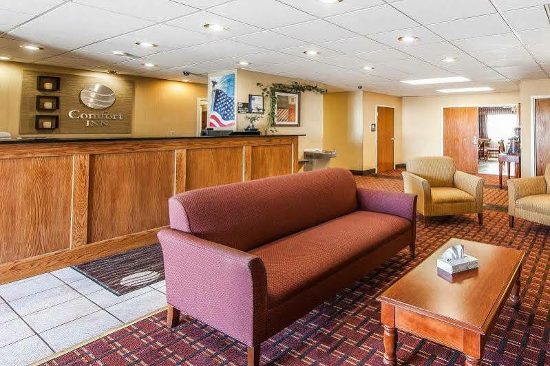 Quality Inn Seaman Exterior photo